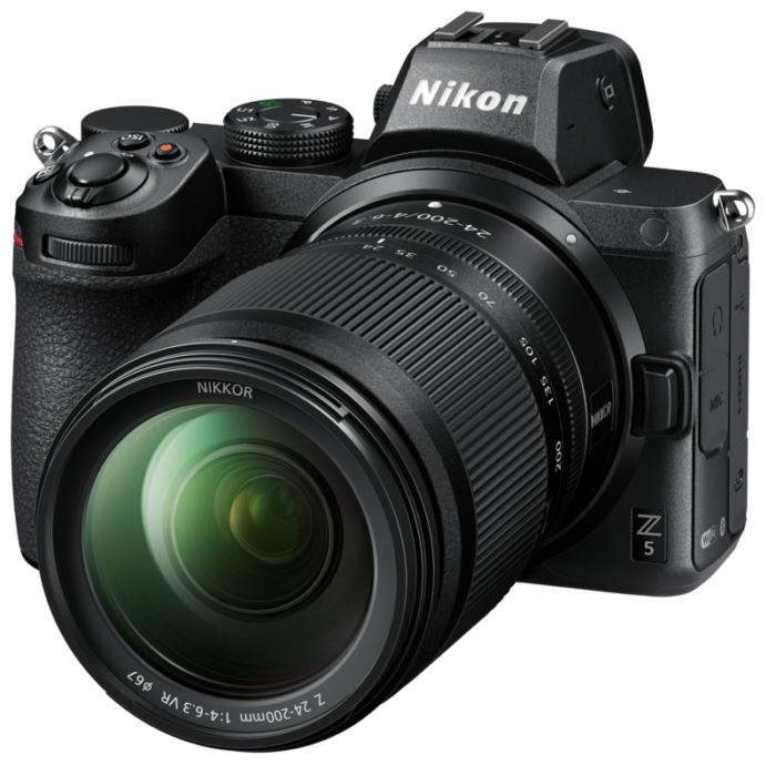 Nikon Z5 + 24-200mm f/4-6.3